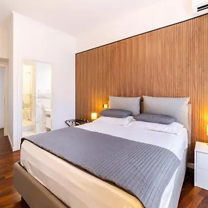 Saint Peter House Station Apartamento Roma